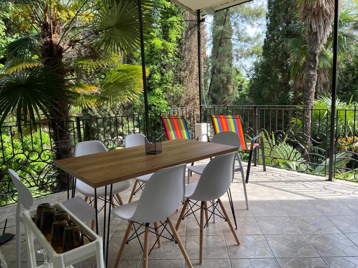 Gagra Hotel Printsevskii Zamok Εξωτερικό φωτογραφία