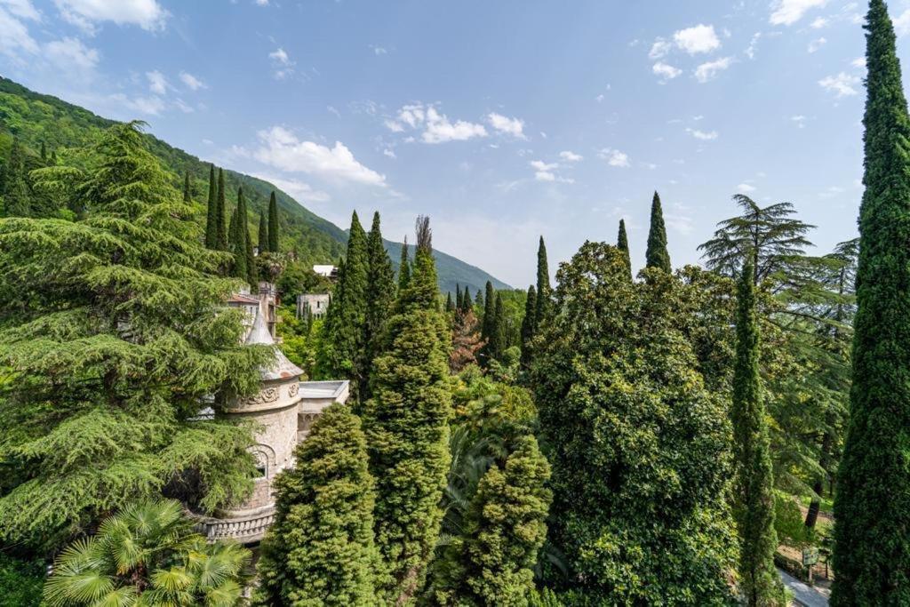 Gagra Hotel Printsevskii Zamok Εξωτερικό φωτογραφία